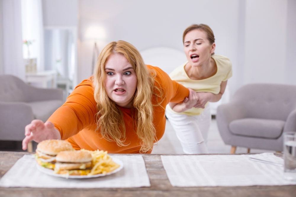 بولیمیا نروزا (Bulimia Nervosa) یا پرخوری عصبی